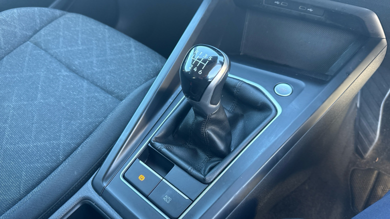 Volkswagen Golf 1.5 TSI 150 Life 5dr Petrol Hatchback